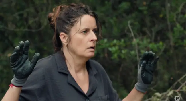 Plus belle la vie letau se resserre autour des 4 amies News Actual